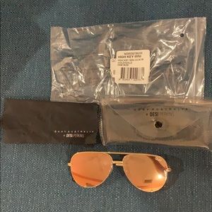 Quay glasses High Key Desi Perkins